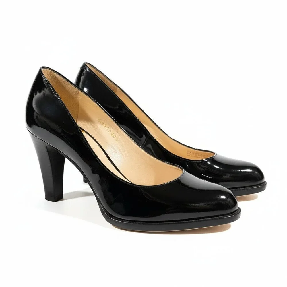 Class! Cole Haan Black Patent Leather Heels - Sz 6 EUC